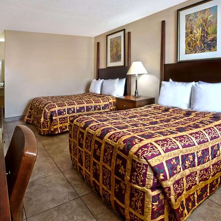 Knights Inn Orlando Oak Ridge Exterior photo