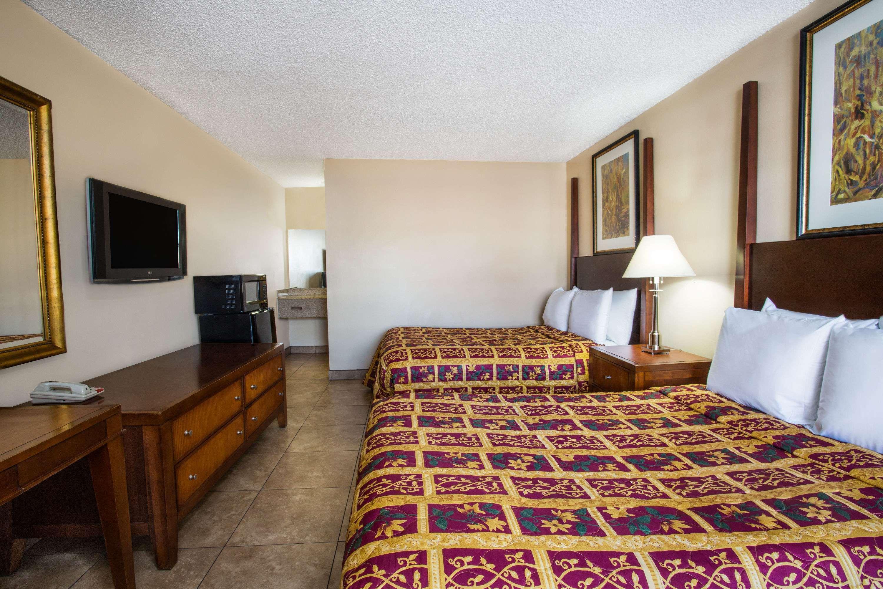 Knights Inn Orlando Oak Ridge Exterior photo